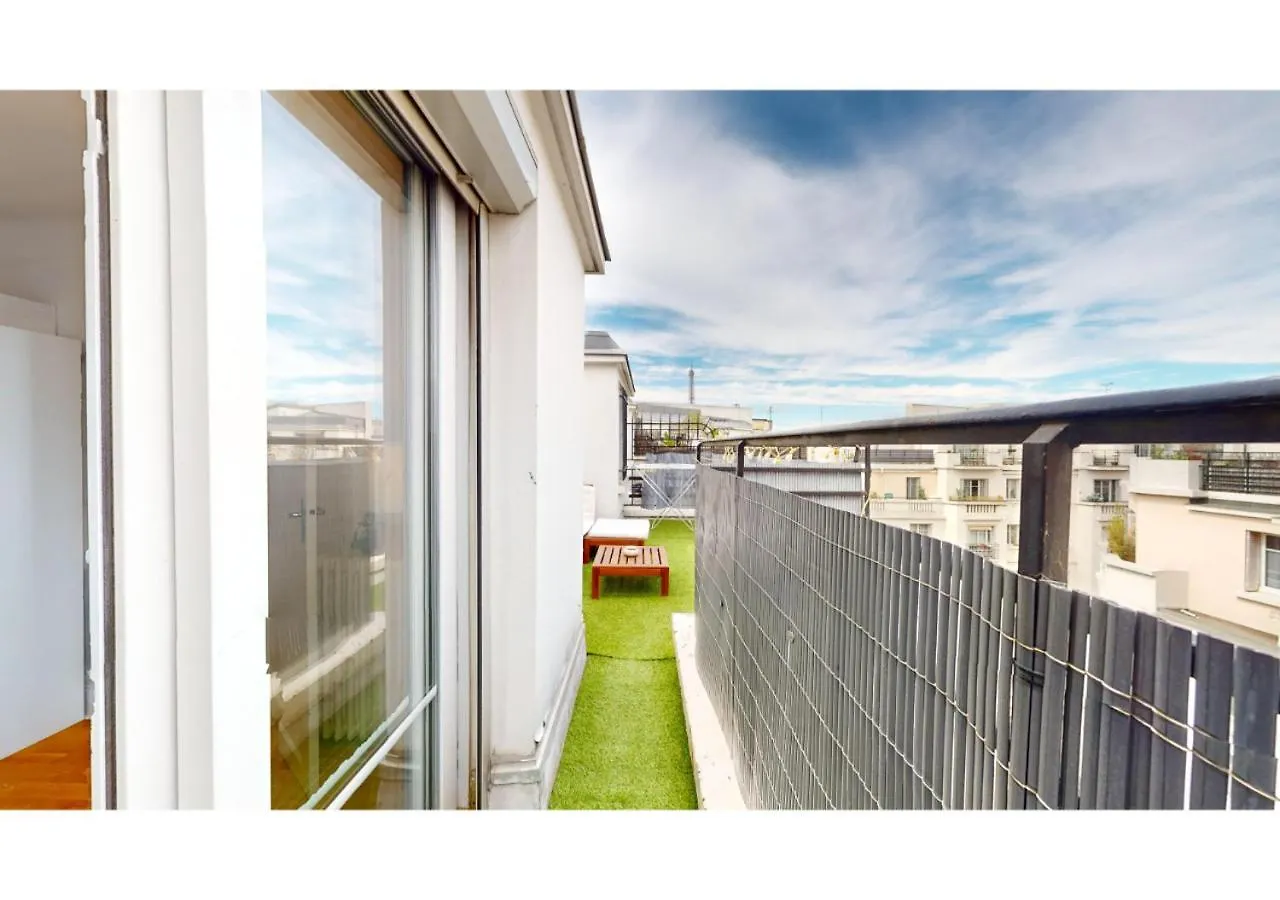 Joivy Charming Studio With Eiffel Tower View Διαμέρισμα Παρίσι 0*,  Γαλλία
