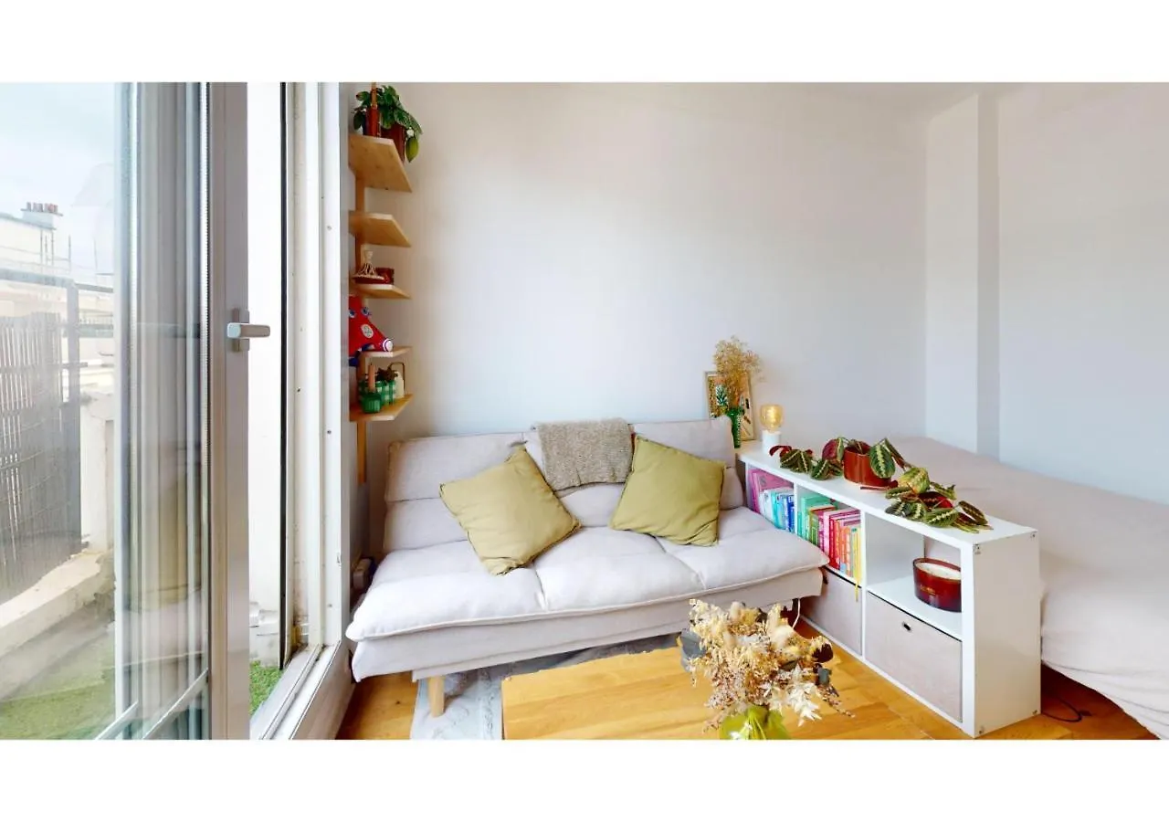 Joivy Charming Studio With Eiffel Tower View Apartment Paris